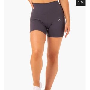 Ryderwear Base HW Shorts
